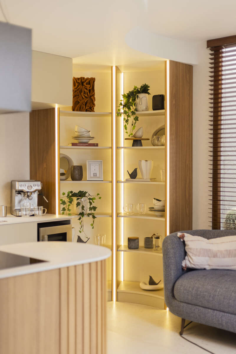 OLENKA MARQUINA - Composición espacial