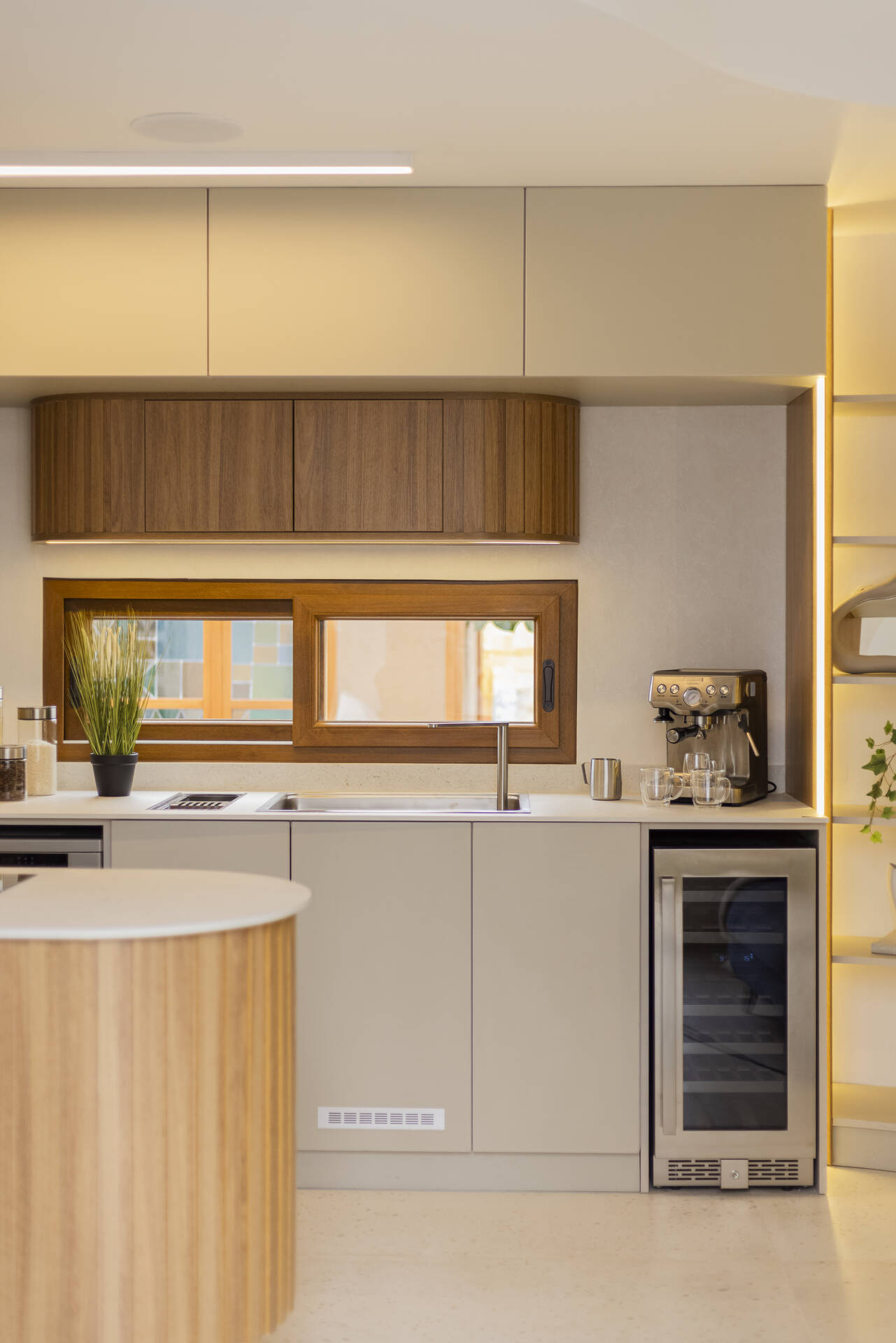 OLENKA MARQUINA - Espacialidad urbana